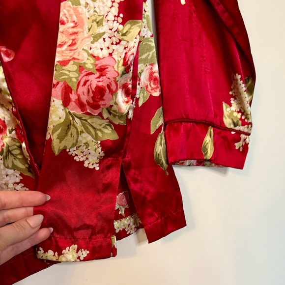 Oscar de la Renta Red Floral Long Sleeve Satin Button Up Blouse Top- Size Small - Picture 3 of 9